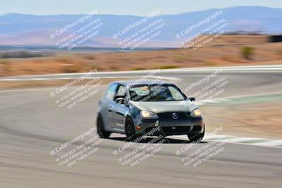 media/Sep-27-2025-Speed Ventures (Sat) [[6606706ef0]]/Yellow group/Turn 5/